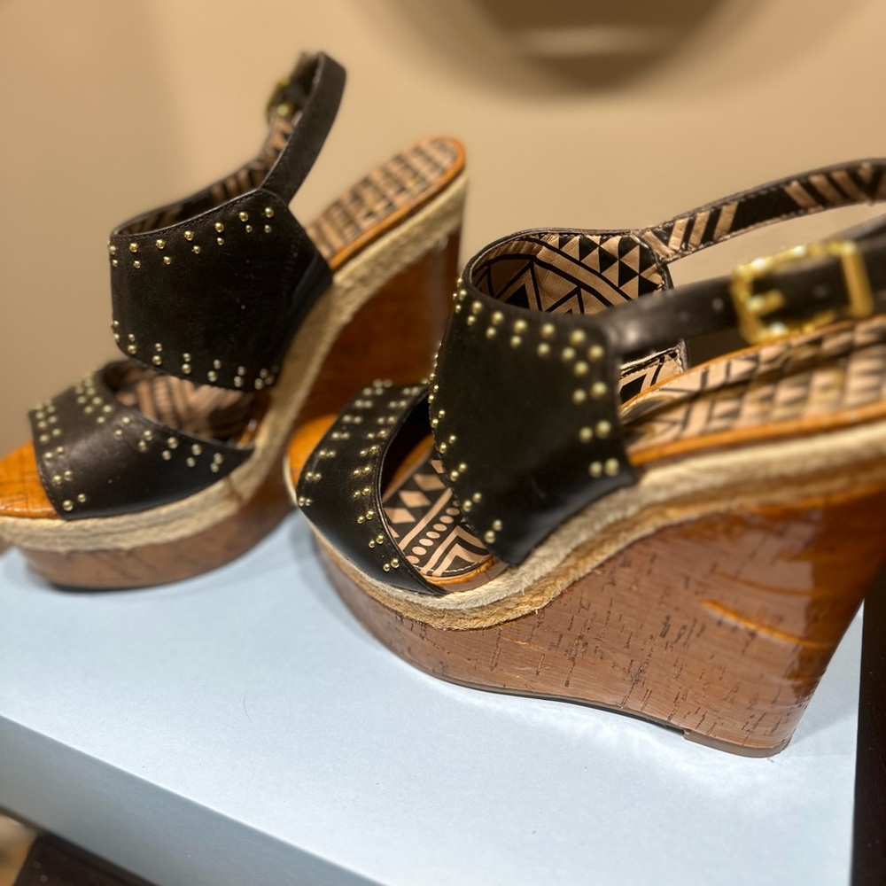 Jessica Simpson “Geno” Studded Black Leather Sandals